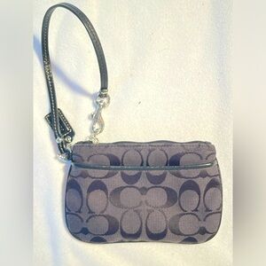 Auth Coach Factory Wristlet Signature C Black Jacquard W Bag Tag Black Lining